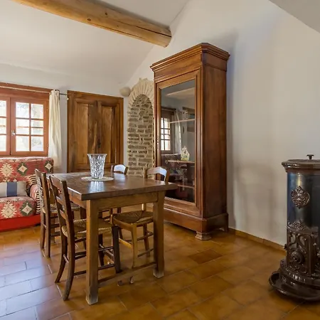 Le Cabanon Des Cigales En Provence - Avec Piscine Vakantiehuis *